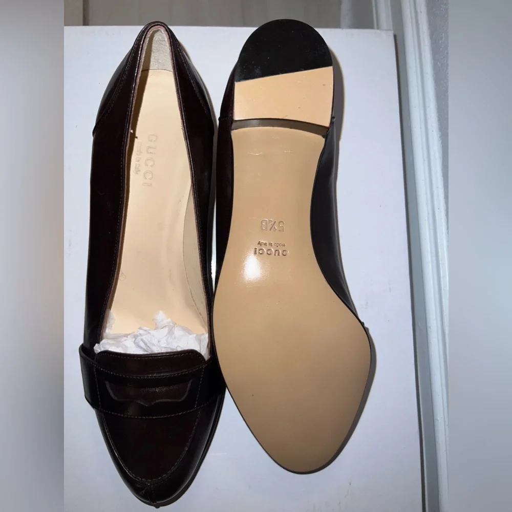 Gucci Women’s Loafers - Picture 3 of 3